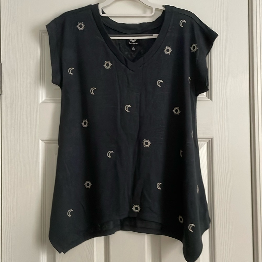 3 for $15 Bobeau embroidered tee